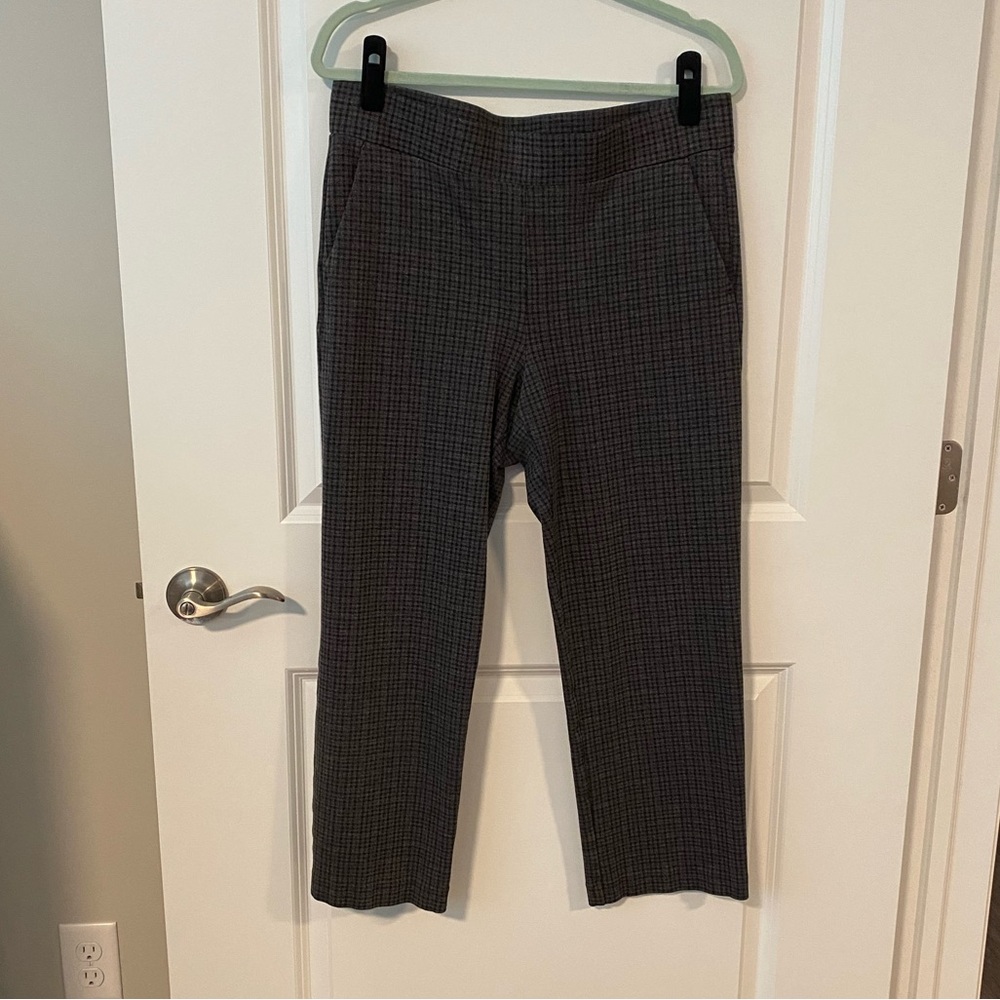 Pull on cropped pants
